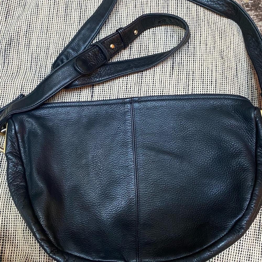 Americana leather hobo crossbody - Picture 2 of 4